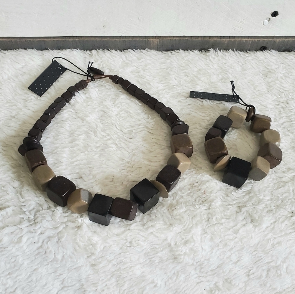 Wooden Beaded Brown Black Gray Necklace & Elastic Bracelet Matching Set NWT